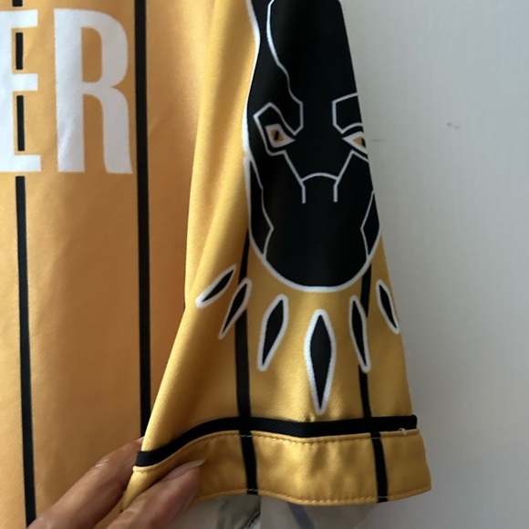 WAKANDA KILLMONGOR BASEBALL JERSEY - Picture 3 of 4